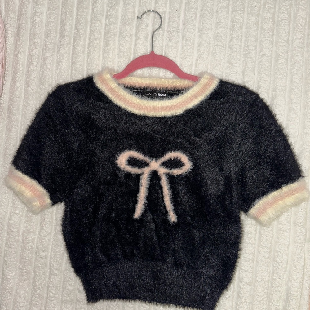 Fashion Nova Black Fuzzy Sweater with Bow